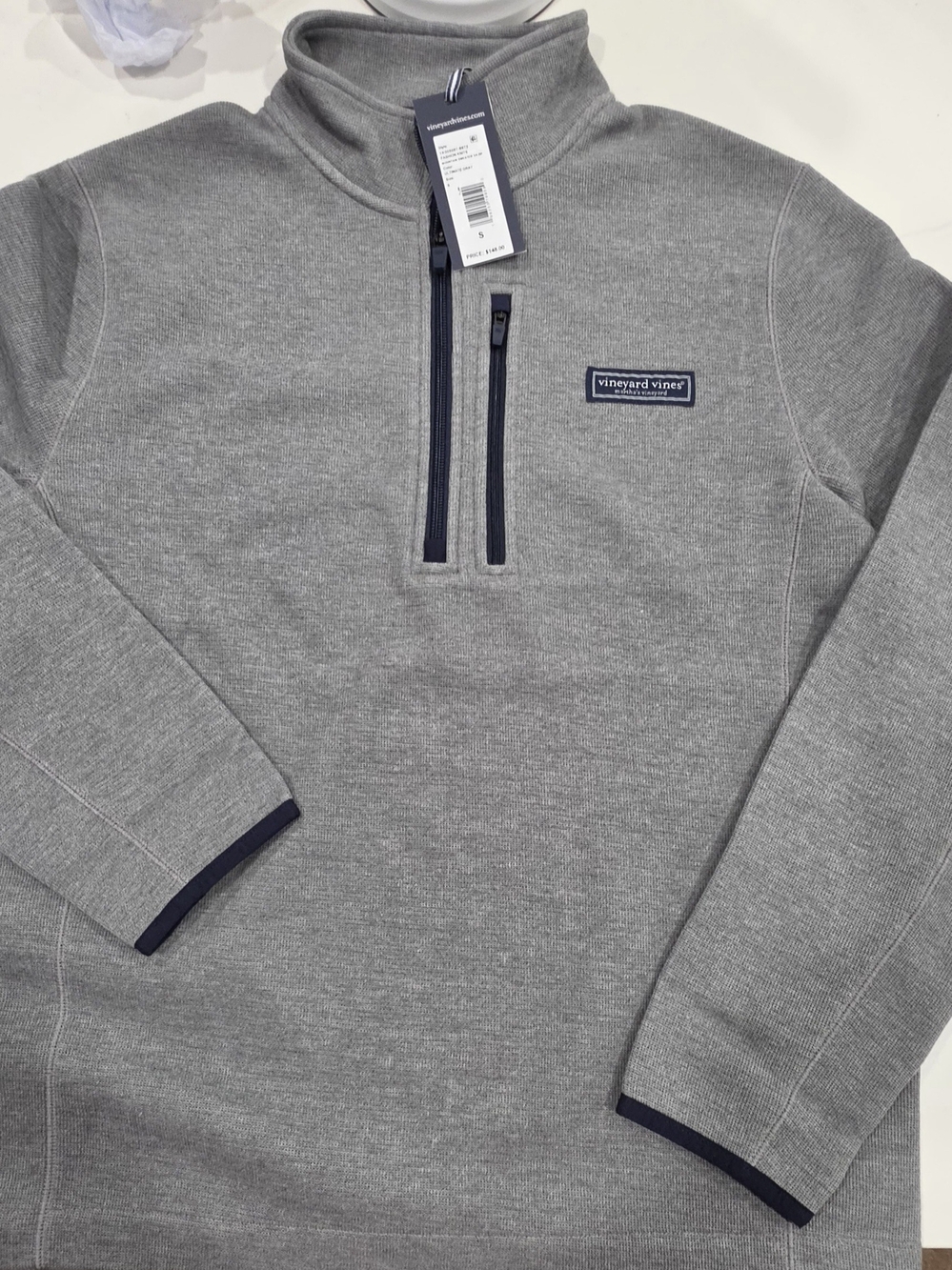 Vineyard Vines Men's Light Gray Half-Zip Sweater with Navy Trim